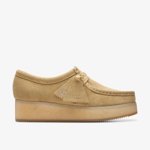 Women's Wallacraft Bee Maple Suede Moccasins