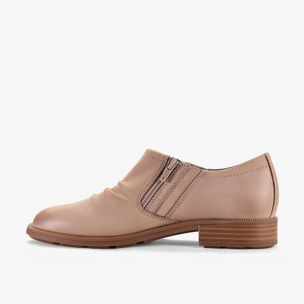 Womens Adalynn Ezra Mushroom Nubuck Shoes - Image 2