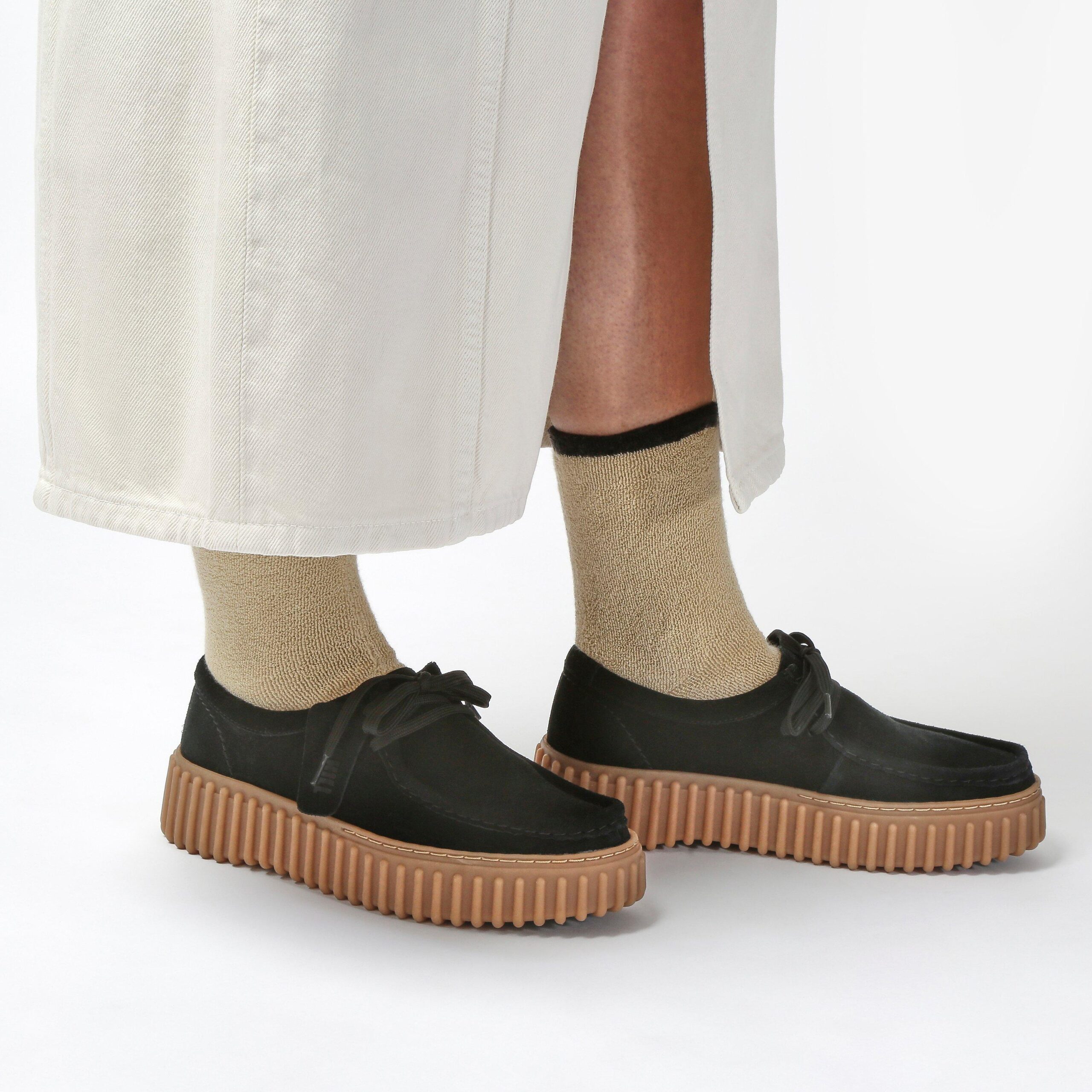 Torhill Bee Black Suede - Image 2