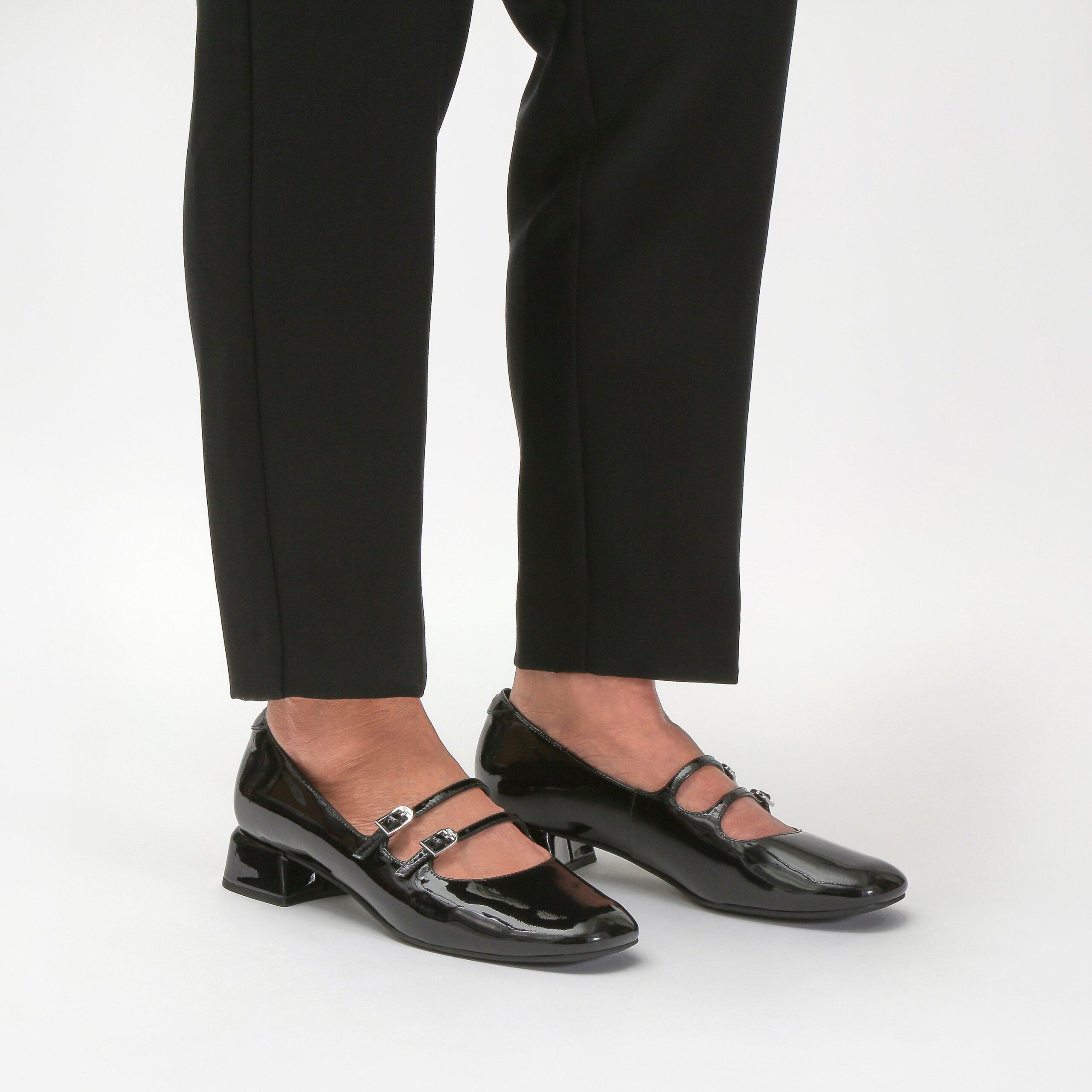 Daiss 30 Shine Black Patent - Image 2