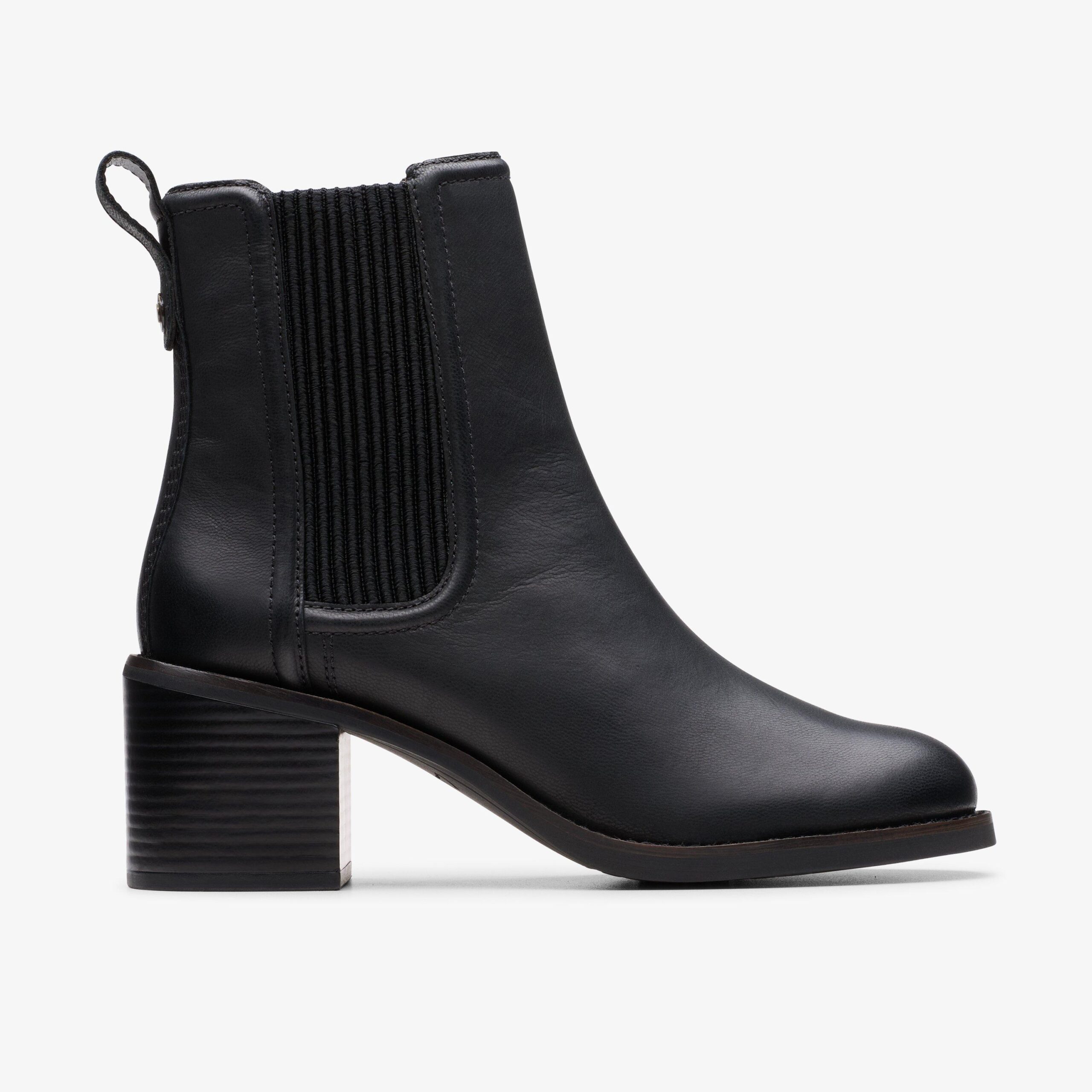 Chamberly Top Black Leather