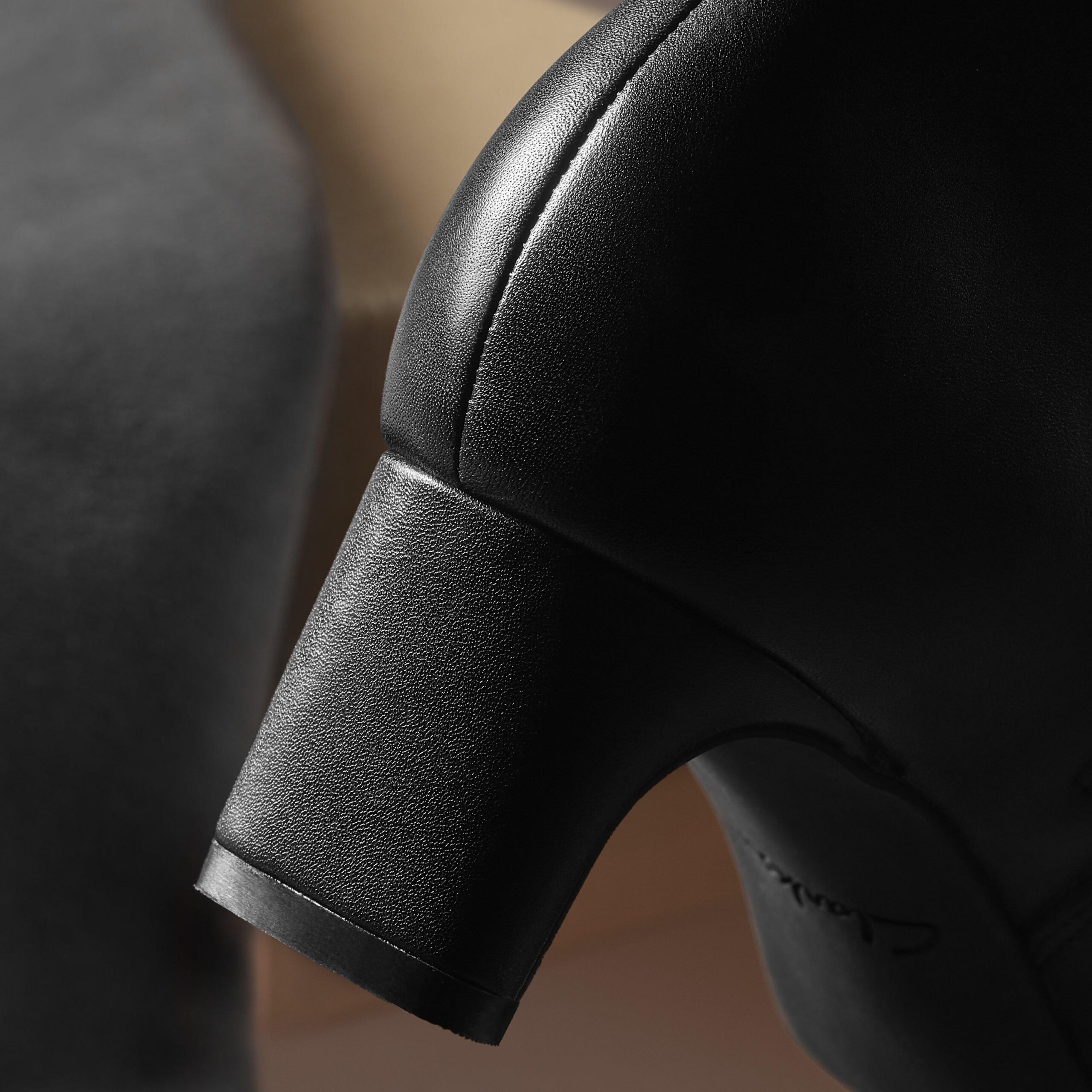 Edina Tall Black Leather - Image 7