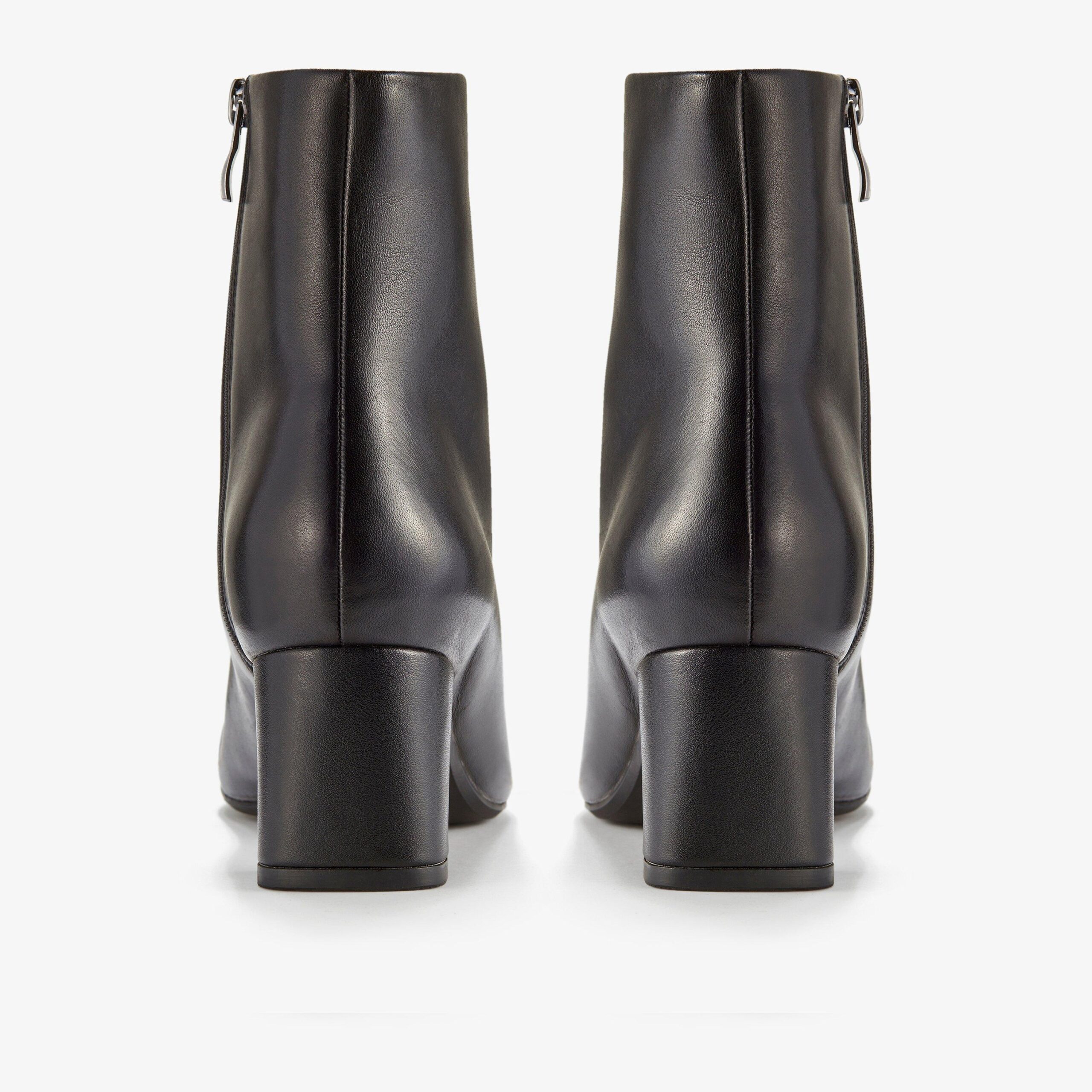 Fernie Zip Black Leather - Image 6