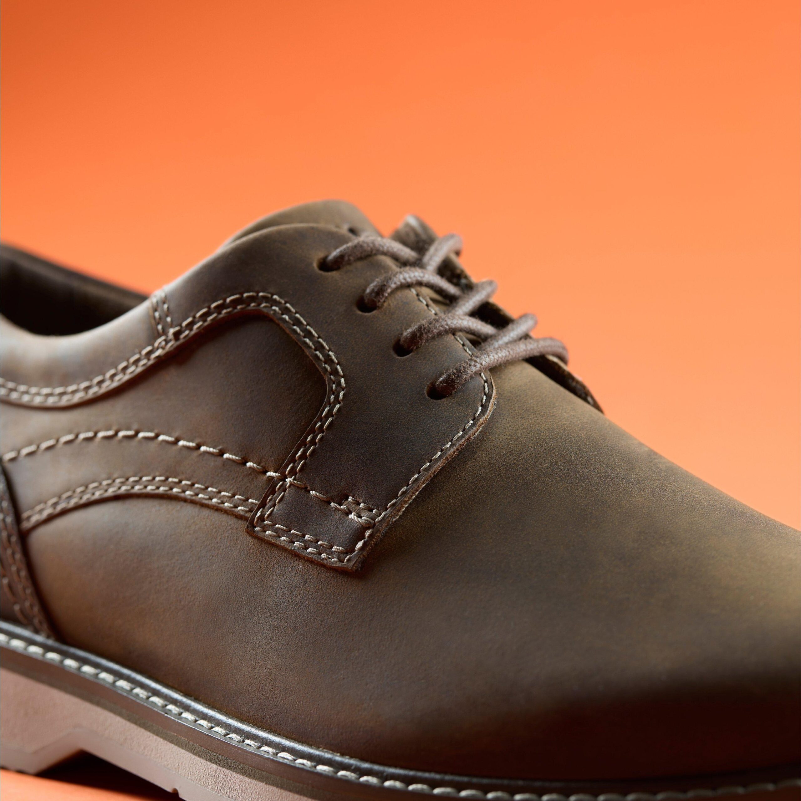 Monahan Plain Beeswax Leather - Image 2