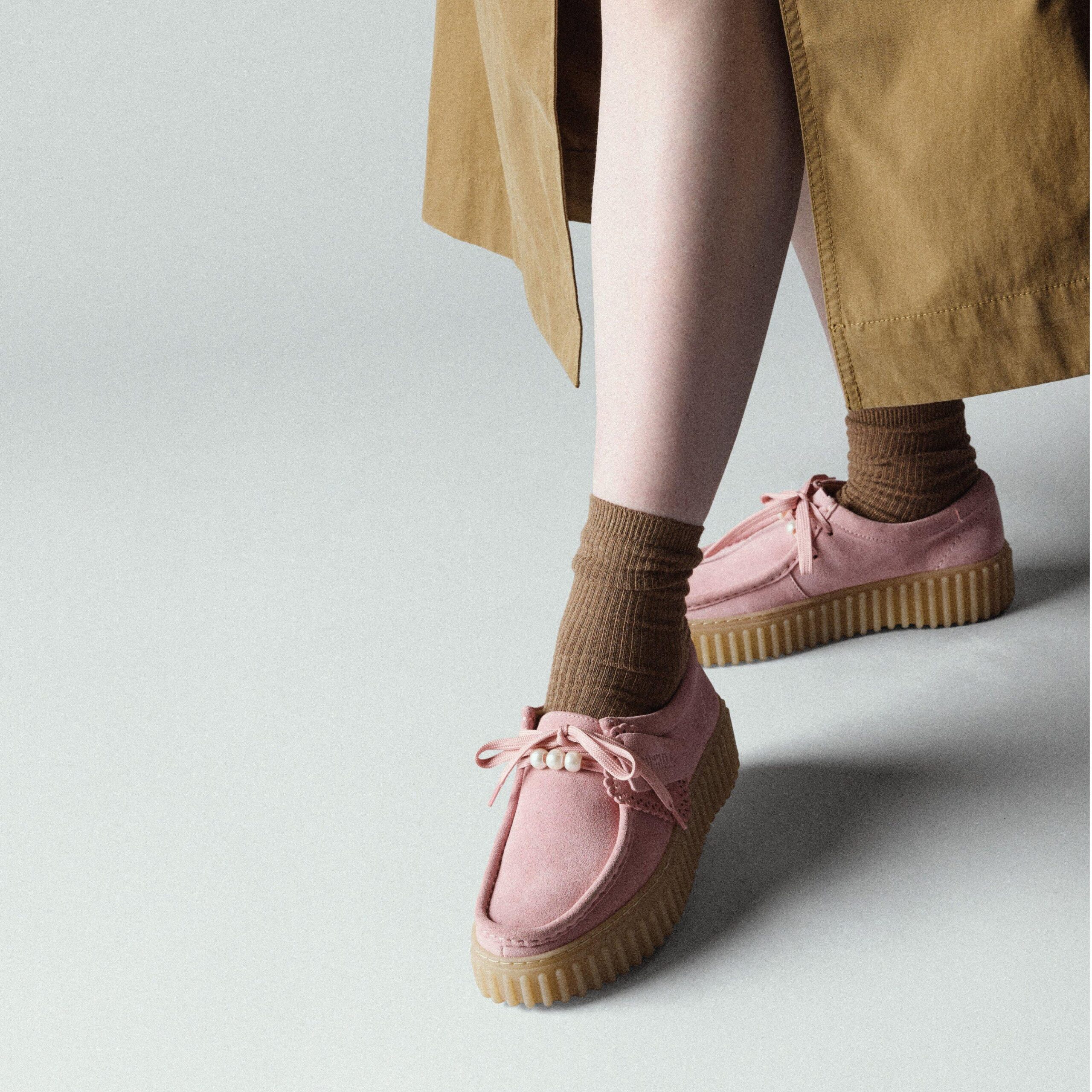 Torhill Bee Dusty Rose Suede - Image 2